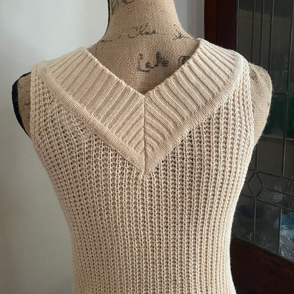 Vintage Ramie Cotton Sweater Vest Neutral V Neck Cropped XS - Picture 7 of 17